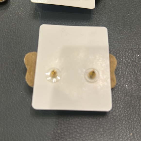 Golden Lily - Disney Bow with Rhinestone Stud Earrings - Pink BNWT - Picture 5 of 5